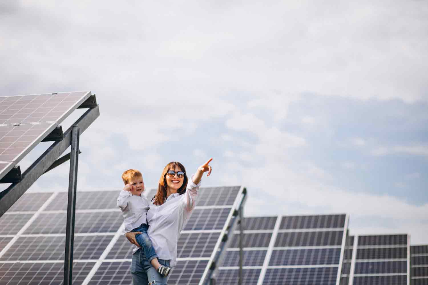 Solar Panel Efficiency in the UK: Maximise Your Energy Savings