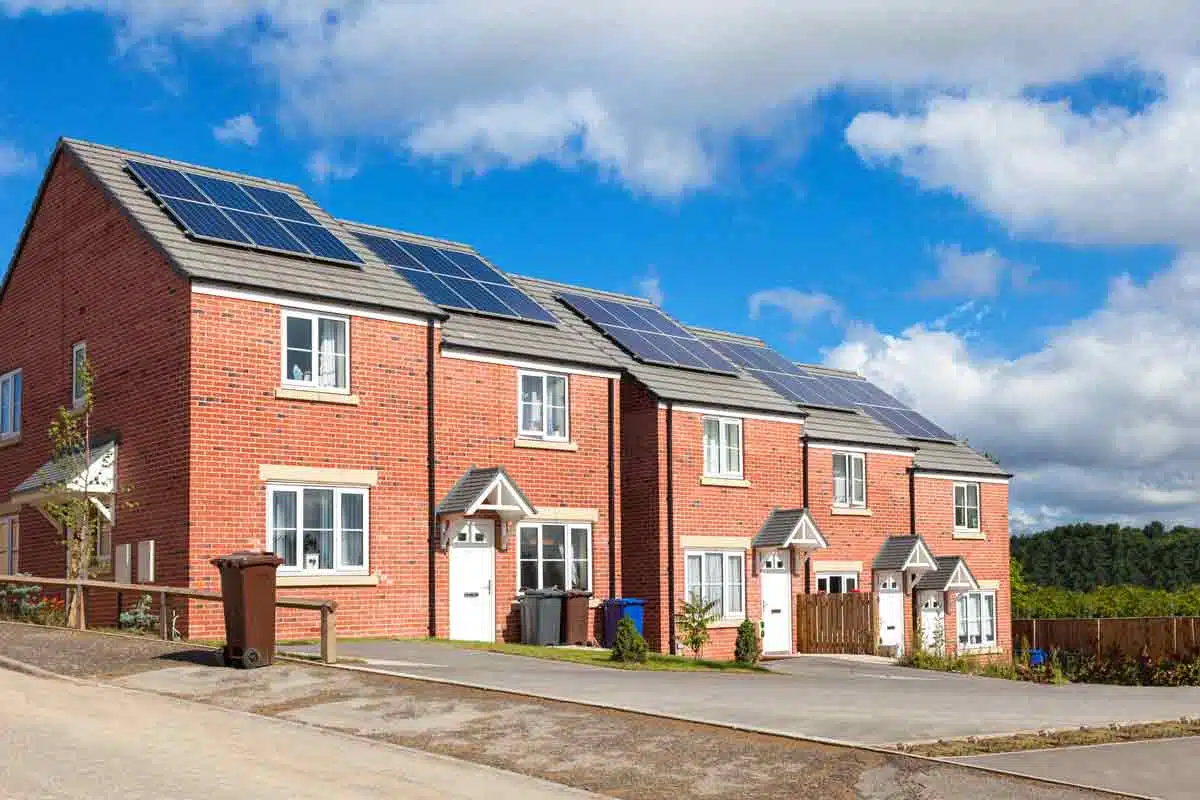 Are Solar Panels Worth Installing in the UK