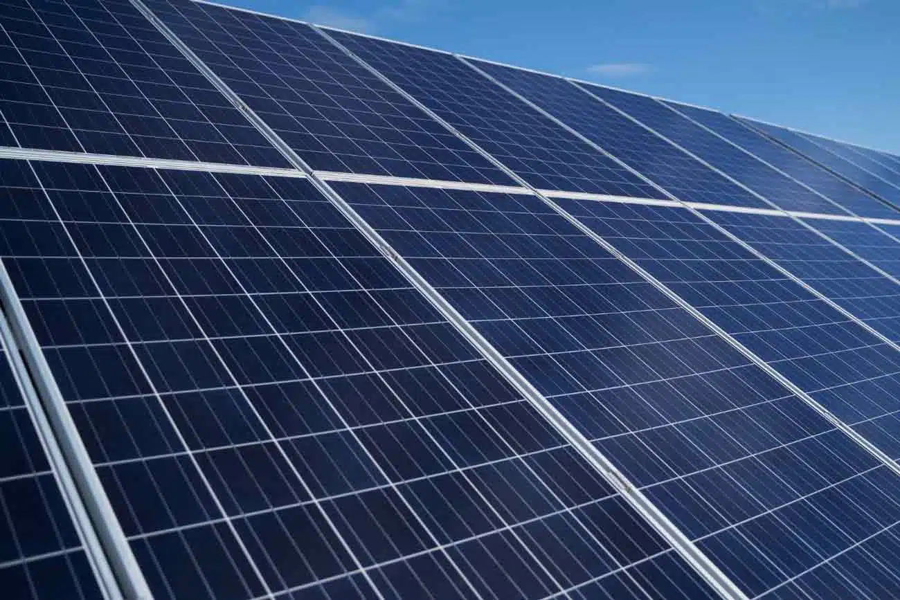 Do I Need to Tell My Electricity Supplier I Have Solar Panels?