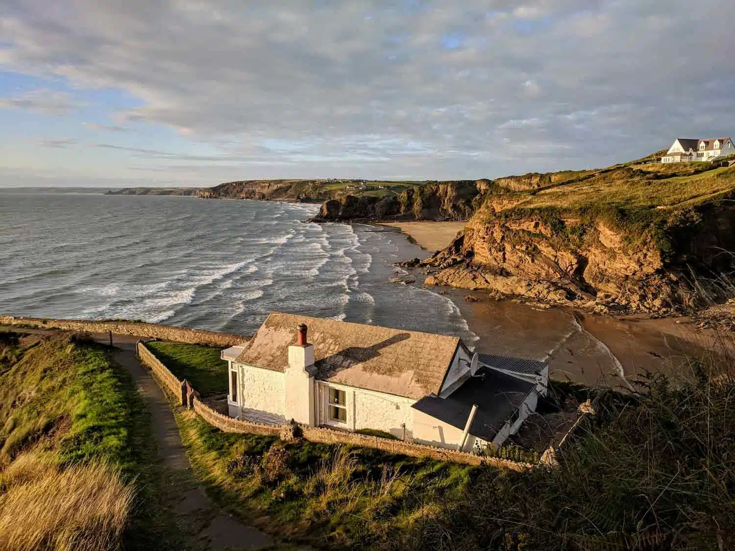 Solar Panels and Battery Storage in Pembrokeshire